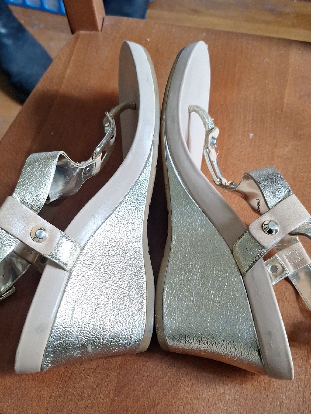 BCBGeneration Metallic Gold Wedge T-Strap Sandals - Picture 9 of 10